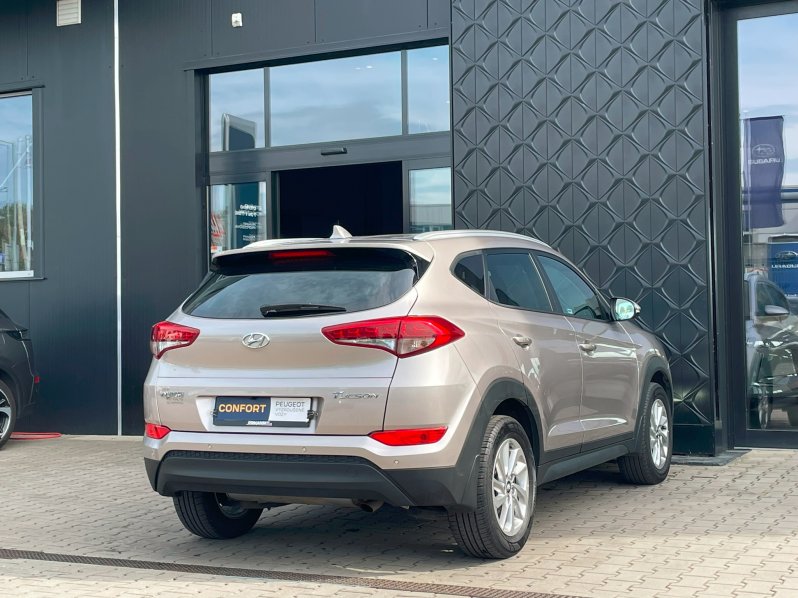 Hyundai Tucson TRIKOLOR 1.7 CRDi 104 kW full