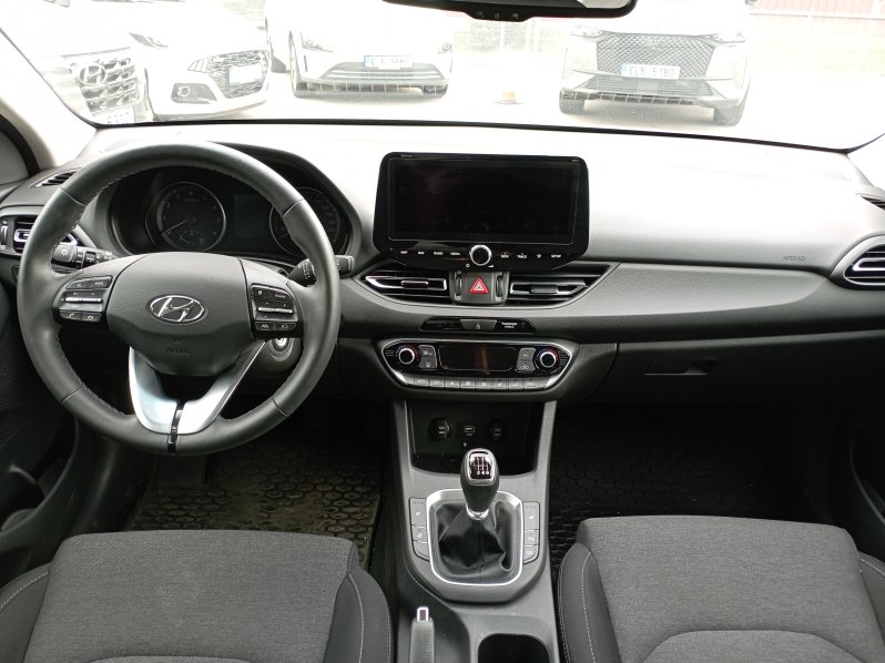 Hyundai i30 1.0T-GDi MT Family Smart full