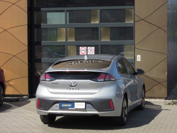 Hyundai IONIQ PREMIUM 1,6 HEV 104kW AT full