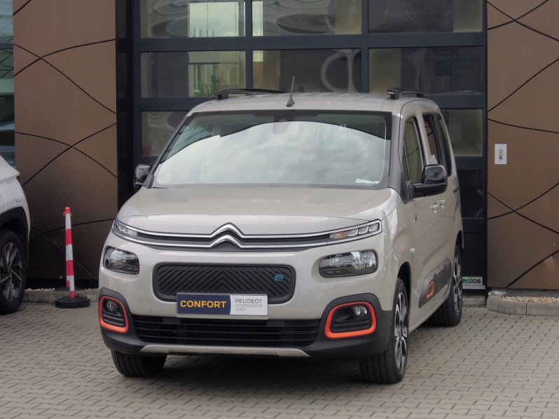 Citroën ë-Berlingo SHINE XTR ELEKTROMOTOR 100kW full