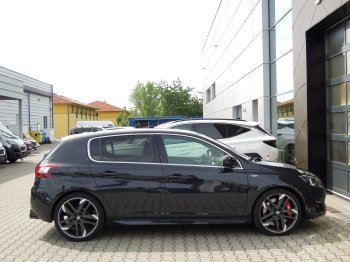 Peugeot 308 GTi 1.6 TURBO 270k MAN6 full