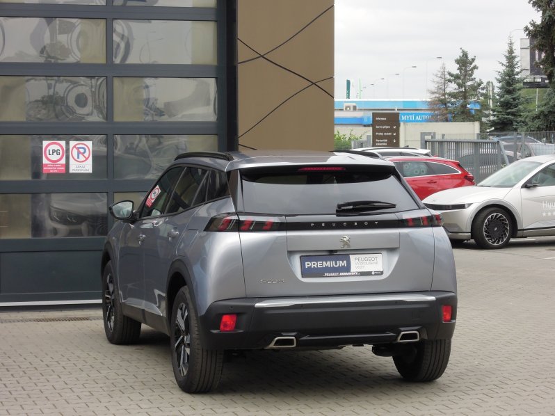 Peugeot 2008 ALLURE+ 1.2 PureTech 96kW AT8 full