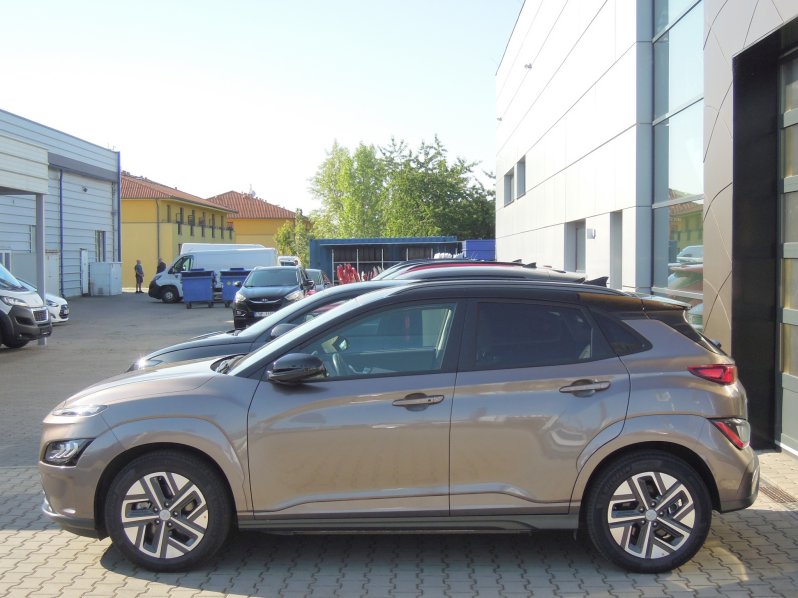 Hyundai Kona PREMIUM ELECTRIC 150kW full