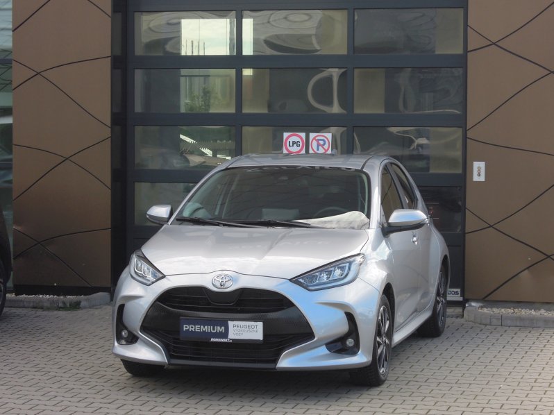 Toyota Yaris STYLE 1,5 92kW AT full