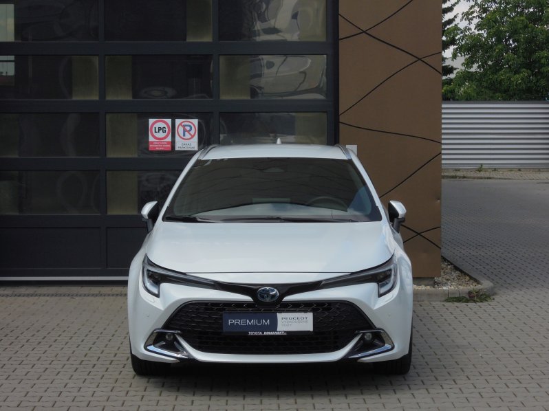 Toyota Corolla STYLE 1,8 HYBRID 72kW e-CVT full