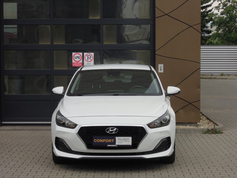 Hyundai i30 STYLE 1,4 TGDi 130kW full