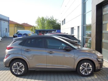 Hyundai Kona PREMIUM ELECTRIC 150kW full