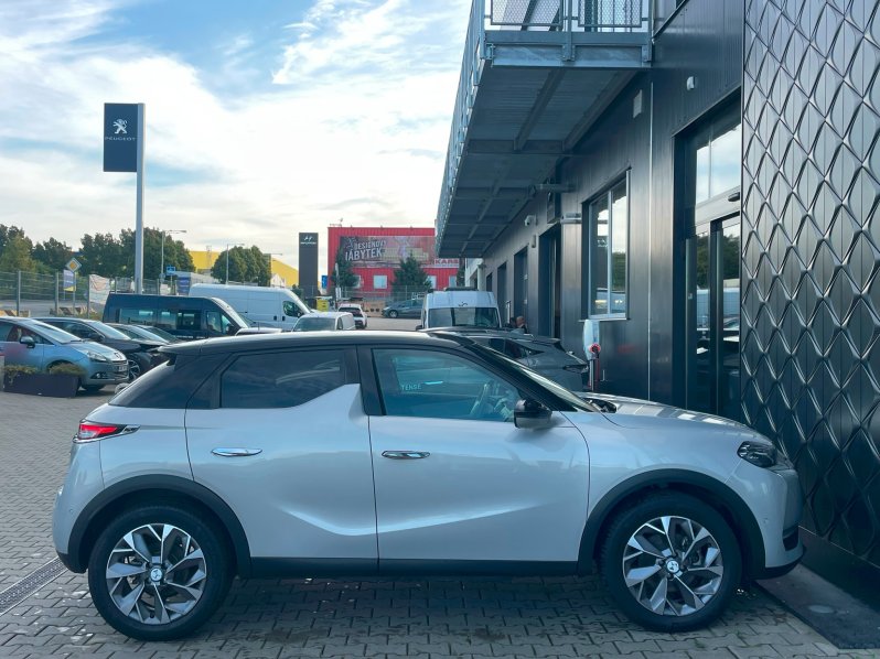 DS Automobiles DS3 Crossback RIVOLI E-TENSE 100 kW full