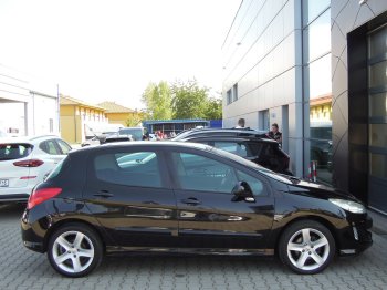 Peugeot 308 ACTIVE 1,6 HDi 80kW full