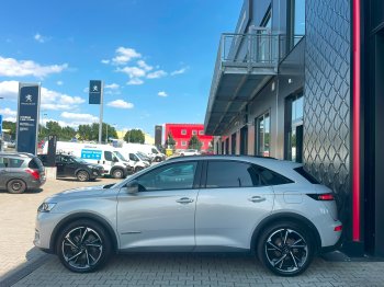 DS Automobiles DS7 CROSSBACK LOUVRE 1.6 E-Tense 4×4 221 kW full