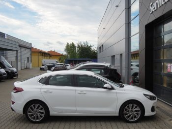 Hyundai i30 STYLE 1,4 TGDi 130kW full