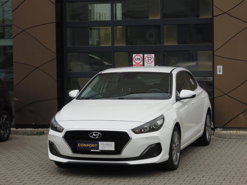 Hyundai i30 STYLE 1,4 TGDi 130kW full