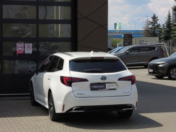 Toyota Corolla STYLE TECH 1,8 72kW AT full