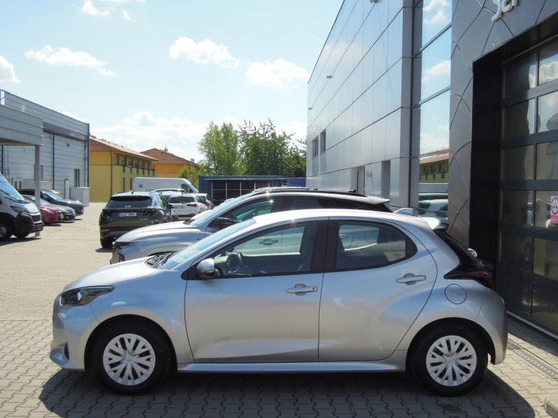 Toyota Yaris COMFORT 1,5 HEV 92kW AT full