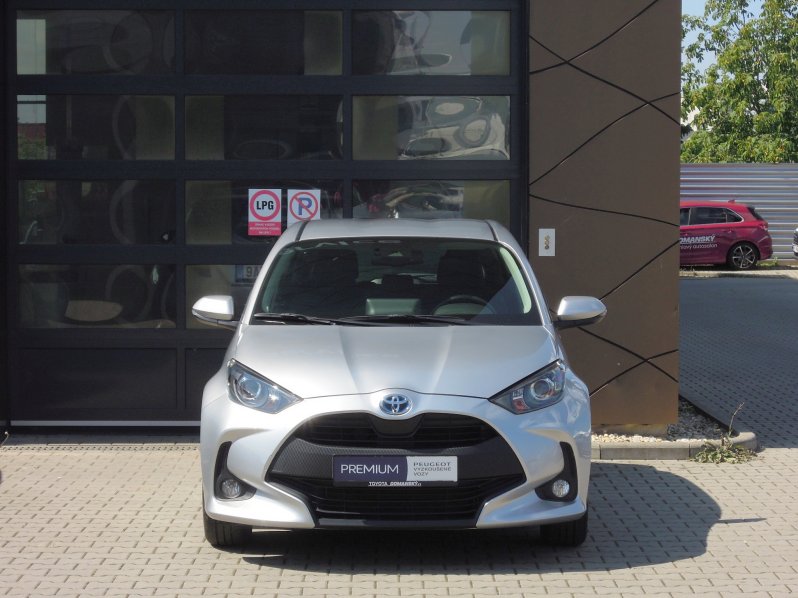 Toyota Yaris COMFORT 1,5 HEV 92kW AT full