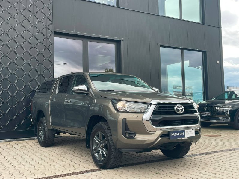 Toyota Hilux ACTIVE 2.8 D-4D 150 kW full