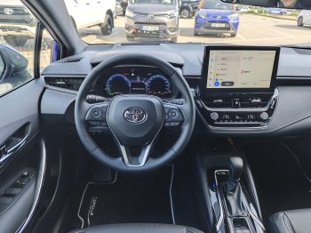 Toyota Corolla 2.0 hybrid e-CVT Executive full