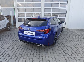 Toyota Corolla 2.0 hybrid e-CVT Executive full