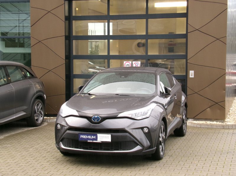 Toyota C-HR STYLE 1,8 72kW AT full