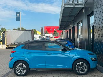 Hyundai Kona EV PREMIUM 64 kWh 150 kW full