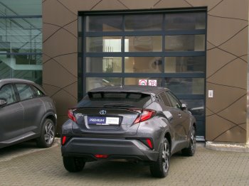 Toyota C-HR STYLE 1,8 72kW AT full