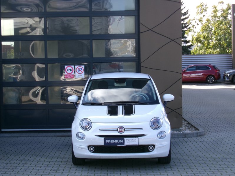 Fiat 500 CLUB  HYBRID 1.0 51kW full