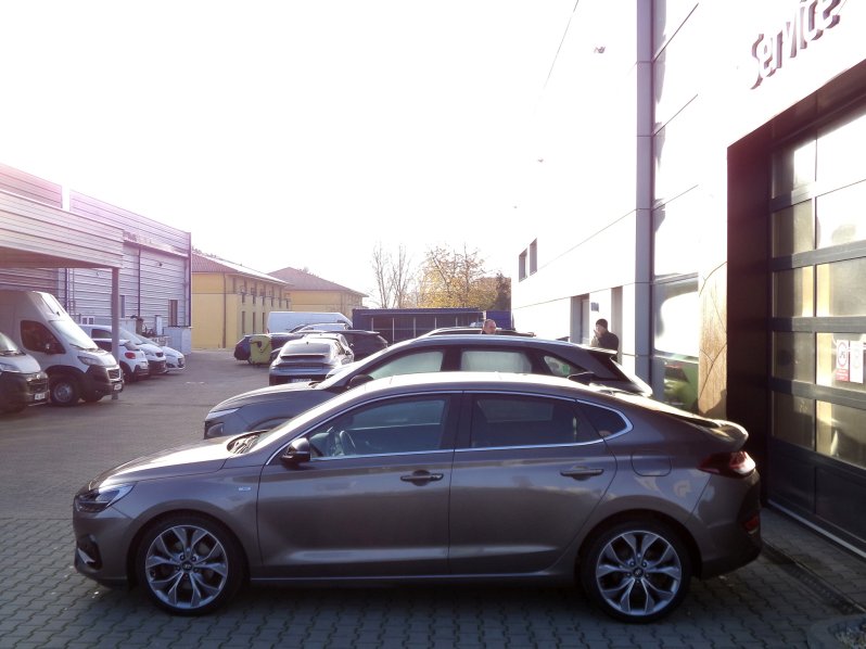 Hyundai i30 PREMIUM 1,5 117kW AT full