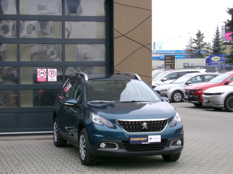 Peugeot 2008 ACTIVE+ 1,2 60kW full