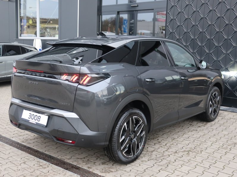 Peugeot 3008 Allure Hybrid 136 e-DCS6 full