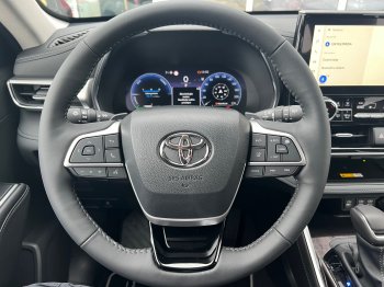 Toyota Highlander 2.5 Hybrid – Executive Skyview full