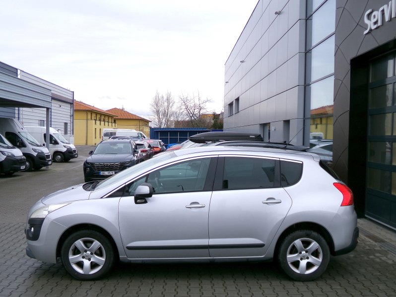 Peugeot 3008 ACTIVE 1,6 HDi full